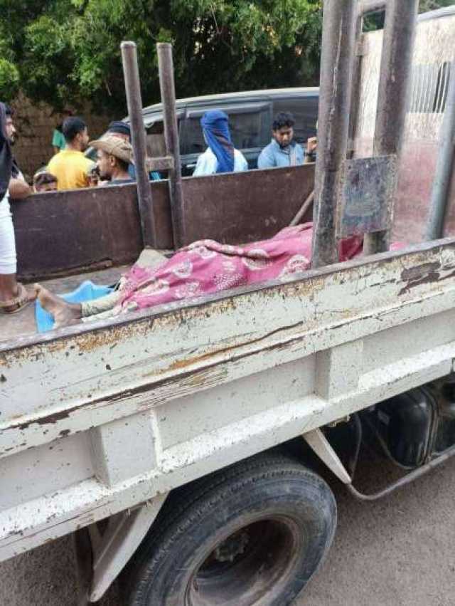مهاجر أفريقي يلقى مصرعه دهساً تحت شاحنة في عدن