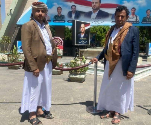 قيادي حوثي يضرب جماعته من الداخل وينشر فساد القيادات العليا وهكذا انتقموا منه بعد اكتشاف أمره