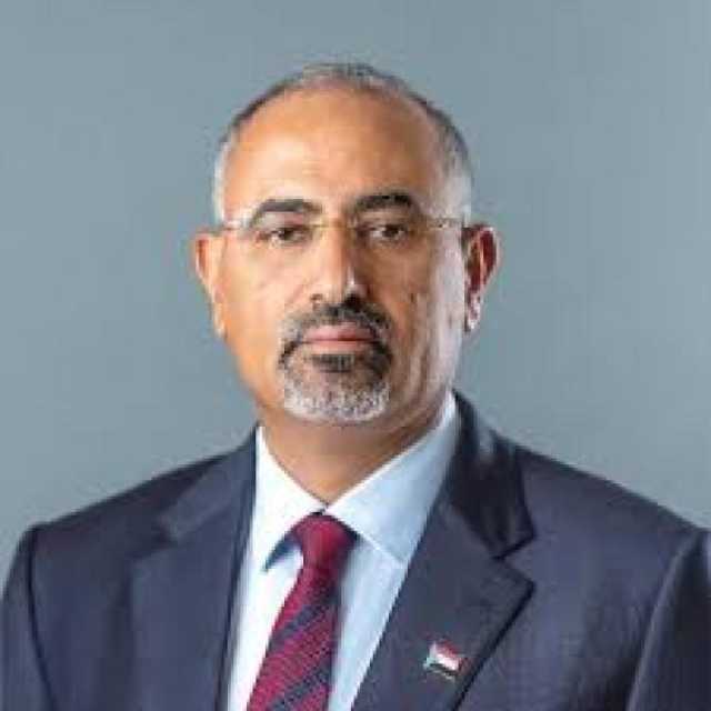 ”الظلم لا شك زائل”: ناشط يوجه رسالة قوية لرئيس المجلس الانتقالي عيدروس الزبيدي