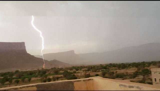 مقتل ‘‘العماد’’ بصاعقة رعدية شمالي اليمن