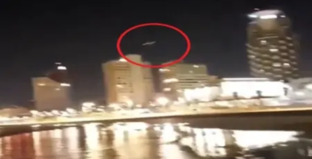صحيفة إسرائيلية تفجر مفاجأة مدوية وتكشف عن الهدف الثمين الذي استهدفته طائرة الحوثيين في “تل أبيب”!