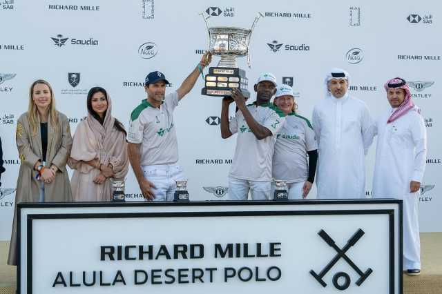 فريق السعودية بطلا لـ بولو الصحراء