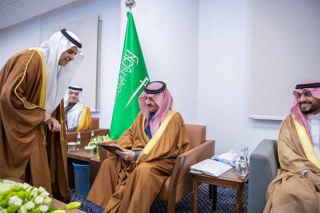 أمير المنطقة الشرقية يدشن عدداً من المشاريع الصحية في الأحساء