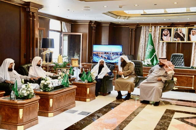 باستخدام الذكاء الاصطناعي.. رئيس الشؤون الدينية: خطة لتعضيد 'إجابة السائلين' 