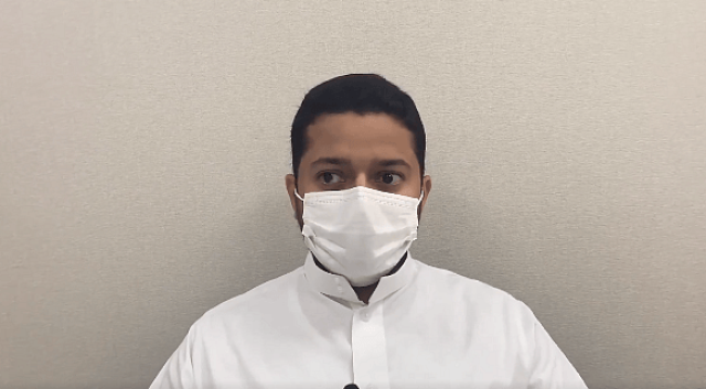 رحلة عنوانها الإنسانية.. أب يتبرع بجزء من كبده لطفلته لإنقاذها