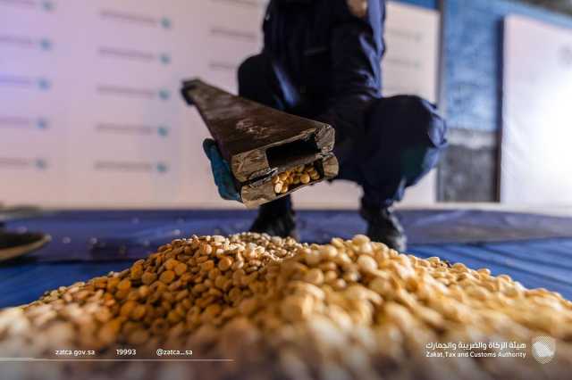 إحباط محاولتي تهريب أكثر من 117 ألف حبة كبتاجون وأكثر من 6 آلاف جرام من الشبو