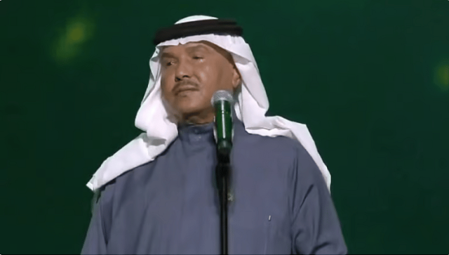 محمد عبده يعلن تبرعه بثمن درع ذهبي من هيئة الترفيه إلى أطفال غزة
