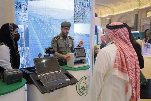 هل يسمح بدخول المملكة بعد انتهاء تأشيرة الخروج والعودة بيومين؟.. الجوازات تجيب