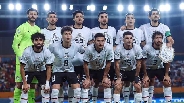 محمد الشناوي يغادر معسكر منتخب مصر بعد الإصابة