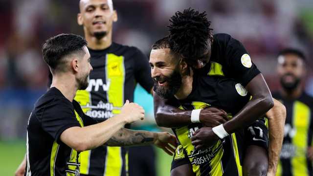 اتحاد جدة يحبط نجميه قبل مباراة النصر في الدوري السعودي