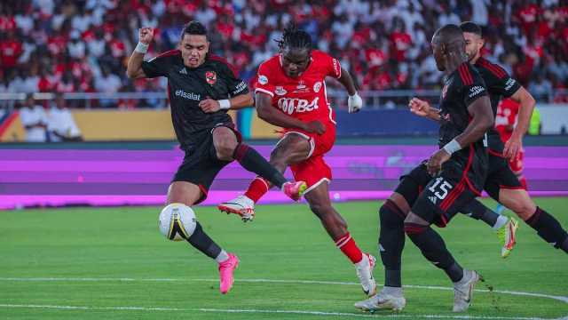 الأهلي يرد على أنباء رحيل لاعبه إلى الدوري القطري.. قرار حاسم