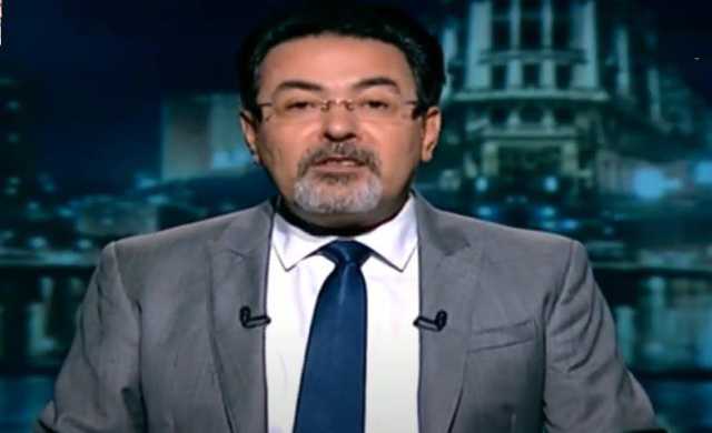 إحدى جرائم السوشيال ميديا.. خيري رمضان يكشف حقيقة مرض شيخ الأزهر