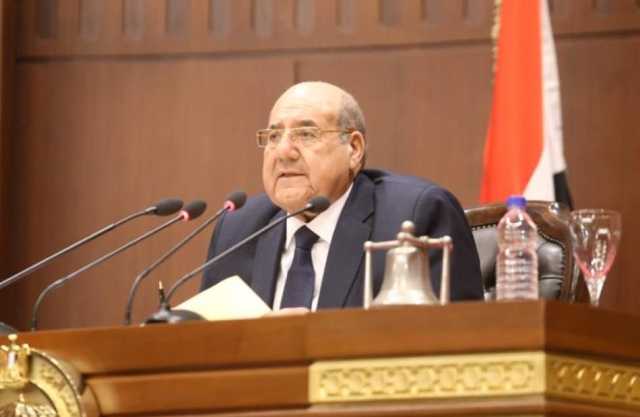 رفع أعمال الجلسة الطارئة لمجلس الشيوخ.. وتفويض السيسي لاتخاذ ما يلزم من إجراءات