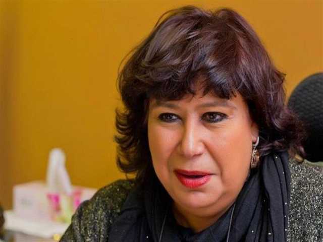 وفاة شقيق إيناس عبدالدايم وزيرة الثقافة السابقة