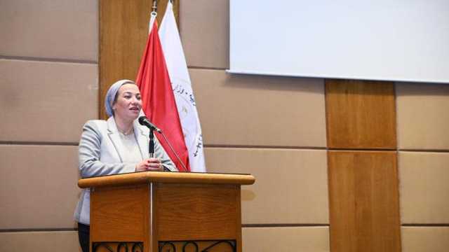 البيئة تبحث آليات الاستفادة من البضائع الموفرة للطاقة كمنحة من الصين لمصر