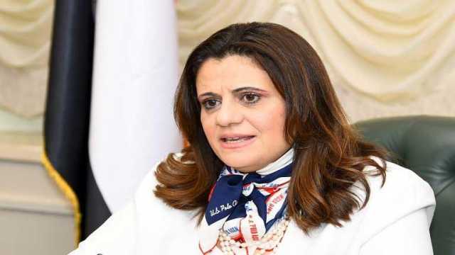 الهجرة والغرفة التجارية توقعان بروتوكول لتدريب الشباب للعمل بالأسواق العالمية