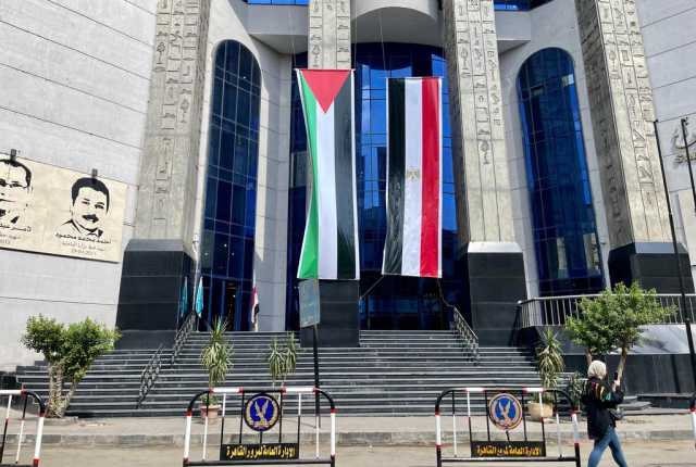 سكرتير الصحفيين: استضافة القنوات العربية مجرمي الحرب الصهيونية يُعد تطبيعًا مع إسرائيل