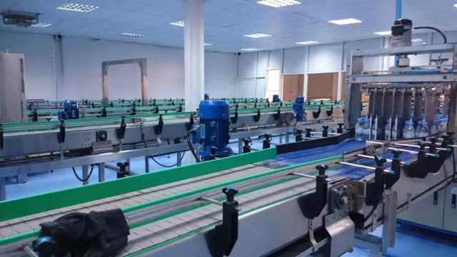 بديل للمستورد.. جولة في مصنع المياه المعدنية التابع لوزارة التموين - فيديو