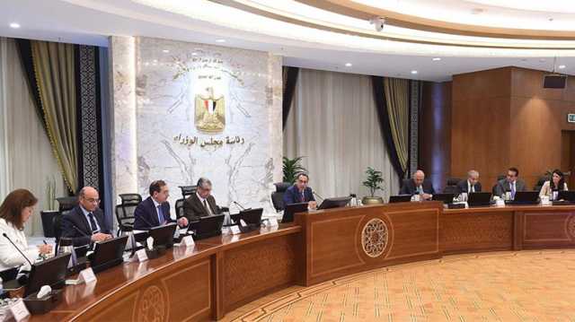 الحكومة توافق على طلبات لـ5 وزارات بشأن التعاقدات التي تبرمها الجهات العامة (تفاصيل)