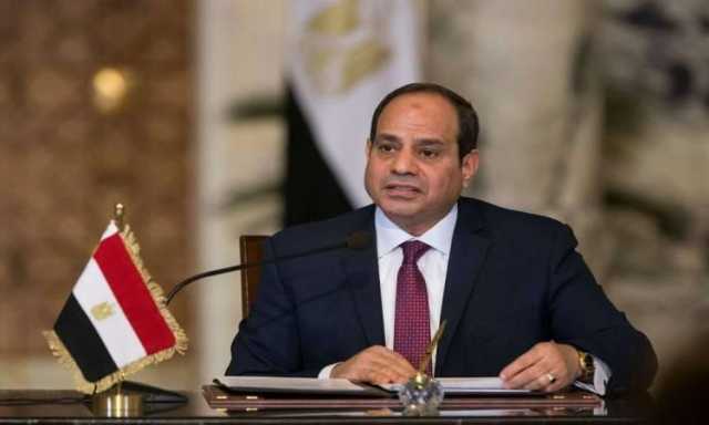 آلاف المواطنين يستقبلون الرئيس بستاد هيئة قناة السويس- بث مباشر