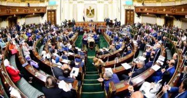 لكسر هيمنة الدولار.. برلماني يطالب الحكومة بتفعيل وحدة البركيس للتعاون مع دول التجمع