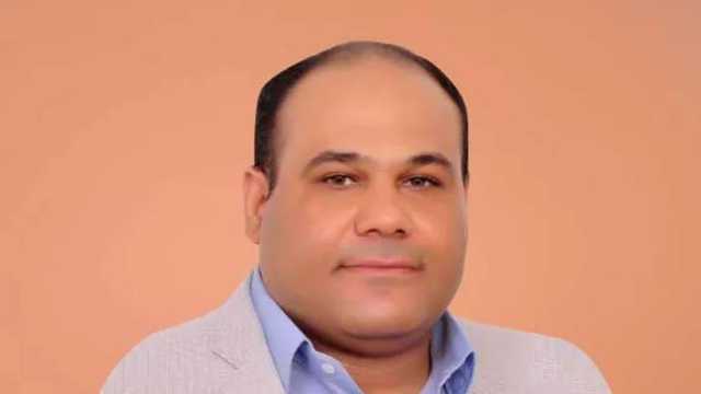 يسري عبدالله وسمير فوزي يناقشان (دولاب مريم) لفهمي عبدالسلام