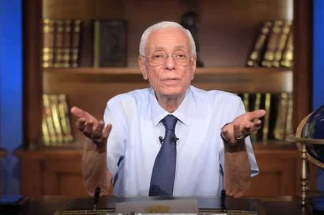 حسام موافي يقدم نصيحة ذهبية لحياة صحية خالية من الأمراض- فيديو