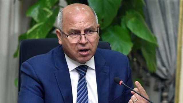 وزير النقل يكشف تفاصيل تشغيل خط الفردان في سيناء