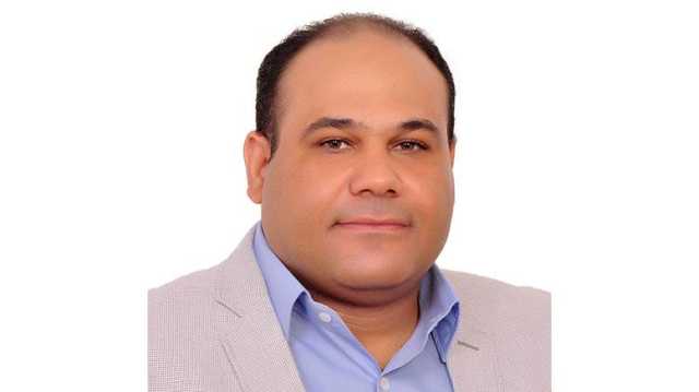 يسري عبدالله وعاطف عبدالعزيز يناقشان مثل واحد آخر لسيد الوكيل