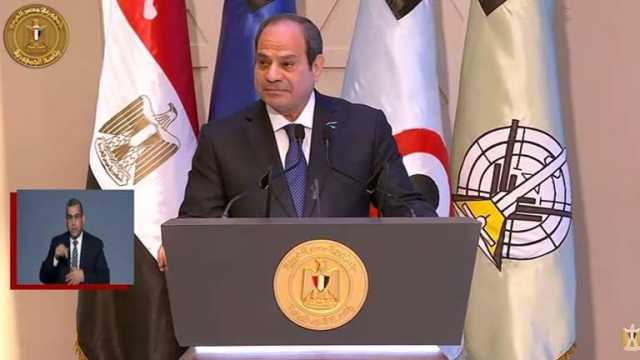 السيسي يدعو إلى معالجة جذور القضية الفلسطينية في منتدى التعاون العربي الصيني ببكين