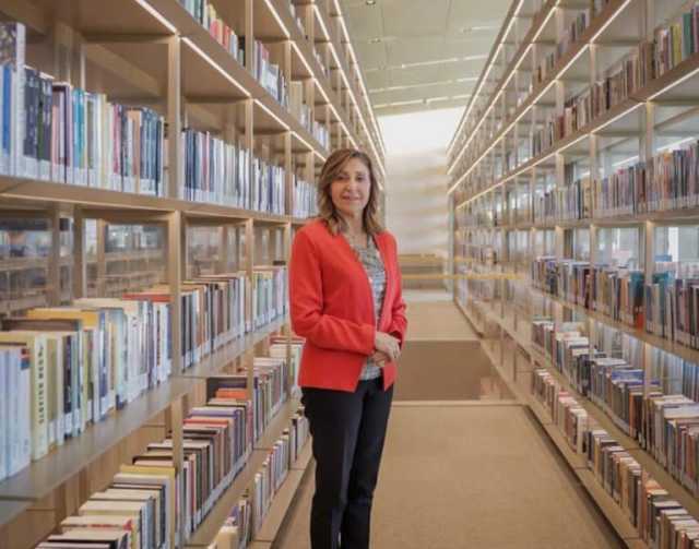 وزيرة الثقافة تعلن برنامج مصر ضيف شرف معرض أبوظبي للكتاب