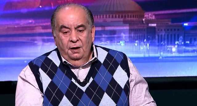 لطمة خفيفة.. تعليق مثير من يوسف زيدان على واقعة عمرو دياب
