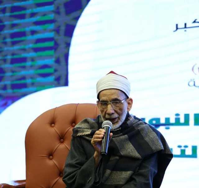 عضو بـ كبار العلماء: القراءة الواعية للنص تحمي العقول من الأفكار الضارة والمشوهة