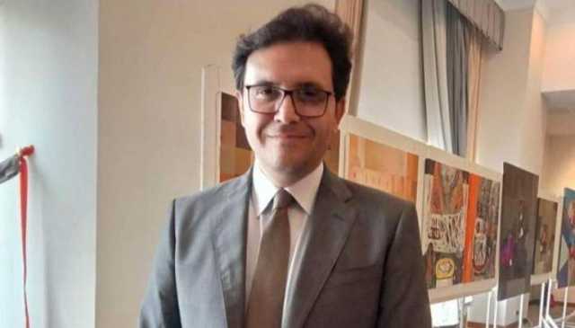 وزير الثقافة يهنئ فريق عمل فريدة بجائزتي الإخراج والتمثيل في مهرجان جرش