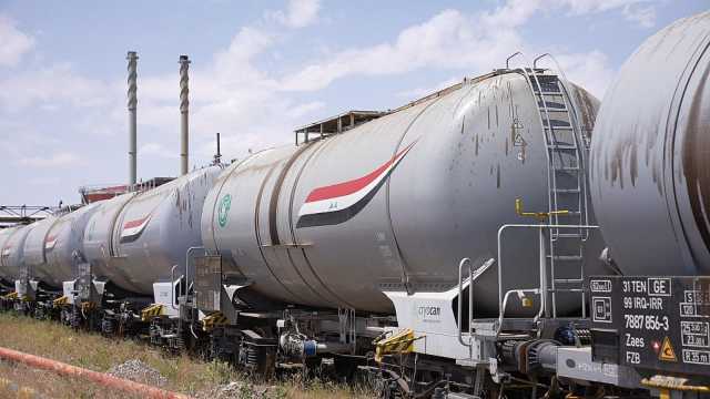 مصدر: استئناف صادرات نفط العراق لسوريا يتطلب إبرام اتفاق جديد بين البلدين