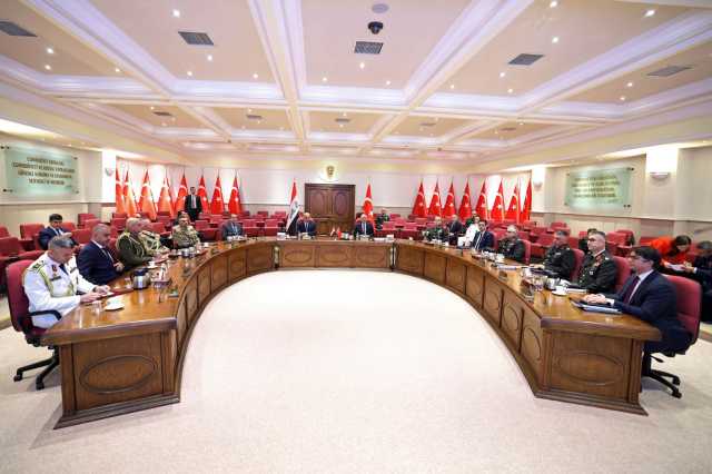 العراق وتركيا يؤكدان أهمية مواصلة التعاون في مكافحة الإرهاب وتعزيز أمن الحدود