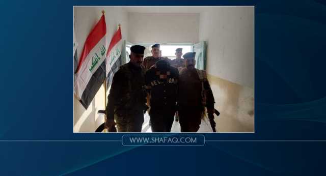 بسبب بث مباشر.. قوة أمنية تعتقل ناشطين بارزين في البصرة