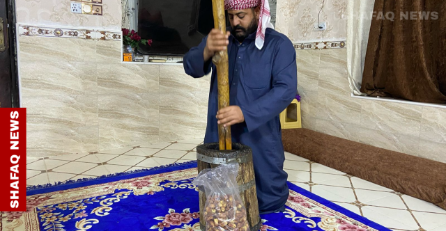 المدكوكة الأنبارية.. حلوى تراثية بشكل عصري