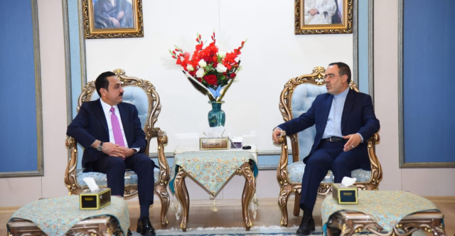 أربيل تبحث مع القنصل الإيراني تطوير التبادل التجاري واتفاقية أورمية