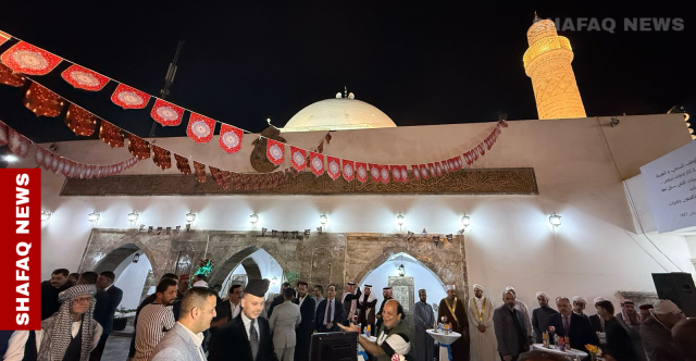 إعادة إعمار منارة جامع الأغوات التاريخي في الموصل بتمويل من محسنين