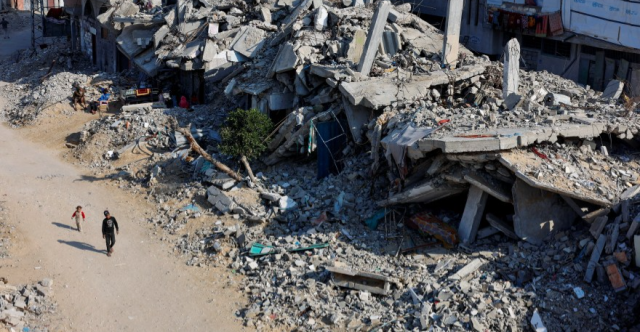إحصائية: 39 ألف طفل فلسطيني فقدوا أحد والديهم أو كليهما في حرب غزة
