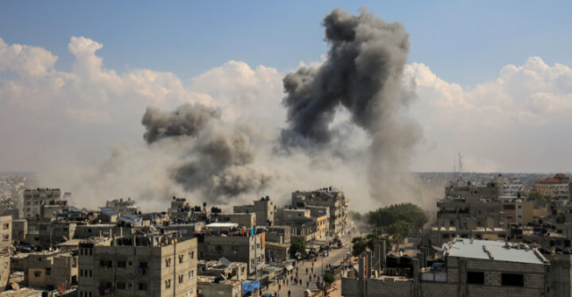 الجيش الإسرائيلي يعلن مهاجمة 60 هدفا في غزة