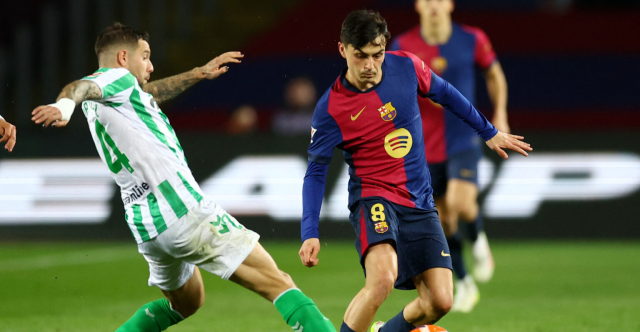 برشلونة يرفض هدية الريال ويتعثر أمام بيتيس