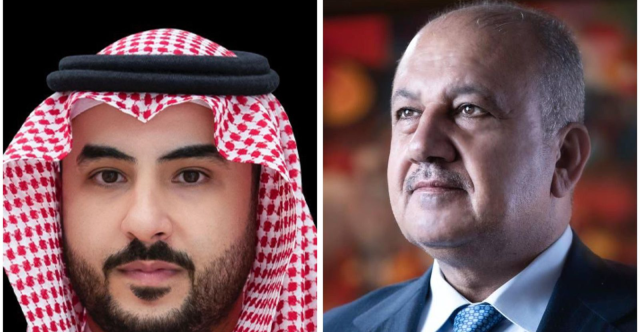 وزيرا دفاع العراق والسعودية يناقشان الأمن الإقليمي