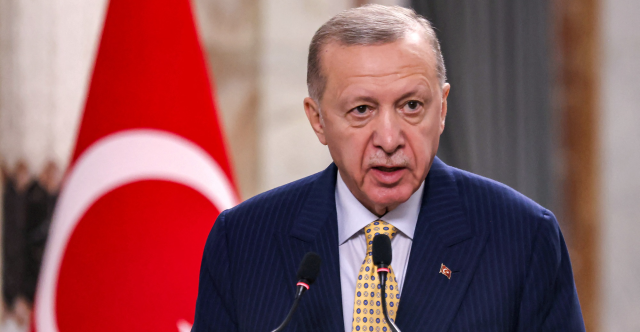 أردوغان: إسرائيل دولة إرهاب ولن نسمح بالمساس بأمن سوريا
