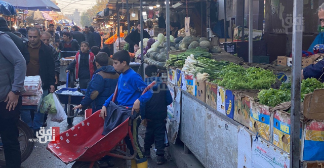 ينتميان لشبكة اتجار بالبشر.. اعتقال شرطيين عراقيين بتهمة استعباد عائلات فقيرة