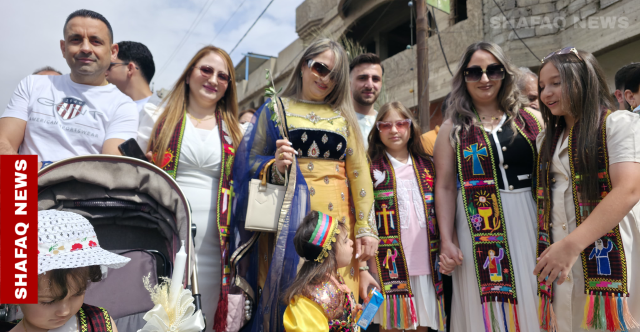 بأغصان الزيتون.. أهالي الحمدانية يحيون أحد السعانين بمشاركة المغتربين (صور)