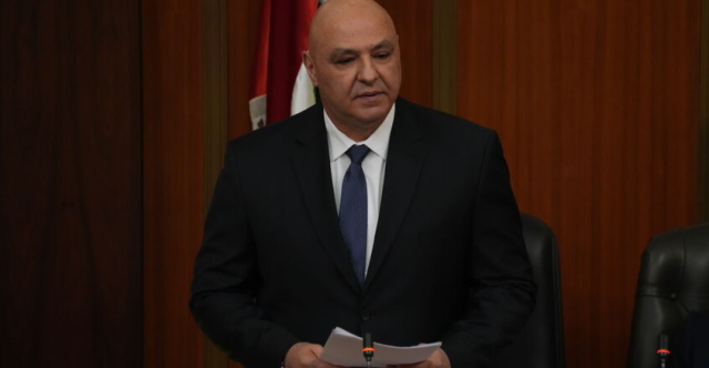 لبنان يتدارك الموقف ويهدئ الأجواء مع العراق بعد تصريحات عون