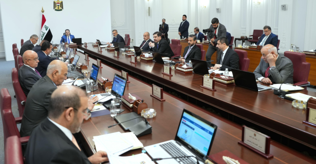 مجلس الوزراء يقر قانوني بغداد والتأمين ويعزز التعاون الأمني مع أسبانيا