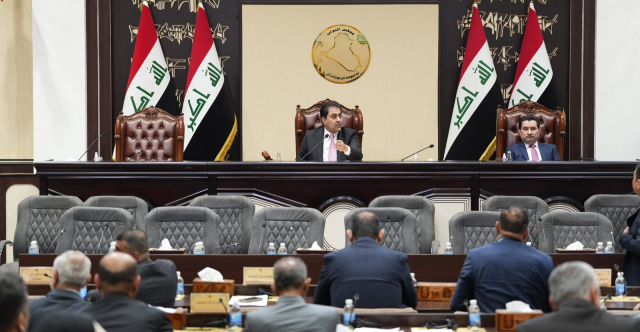 البرلمان العراقي: نشر اسماء النواب المتغيبين واستقطاع رواتبهم